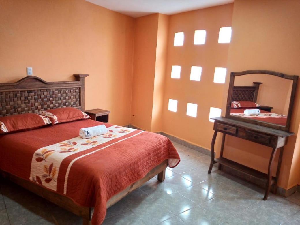 Hotel Posada Victor Antonio Zacatlan Exterior photo